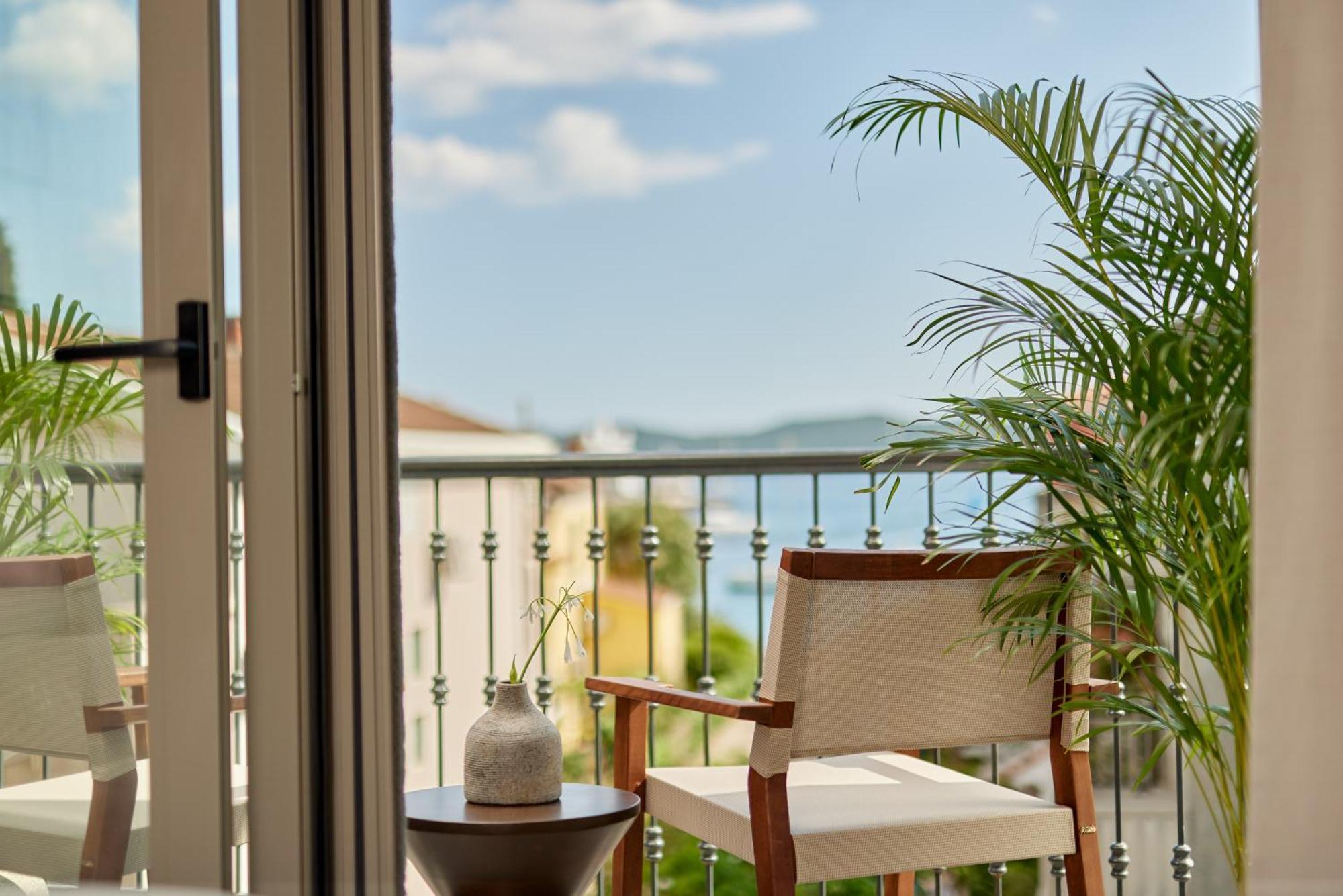 Casa Manor Boutique Hotel Тиват Екстер'єр фото